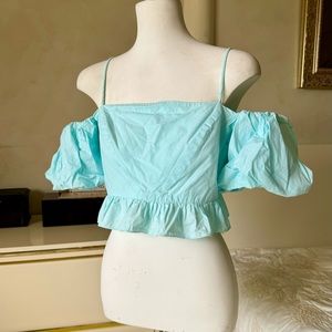 Zara blouse / Top . M / medium. Turquoise / light blue . Puffy sleeves.